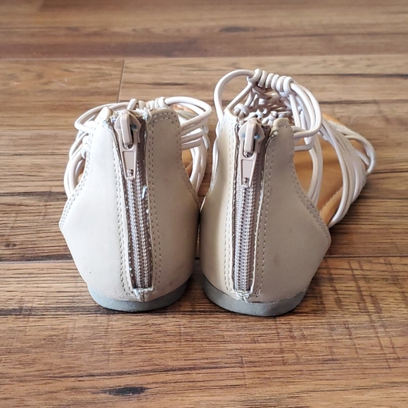 white Justice sandals - Picture 3 of 7